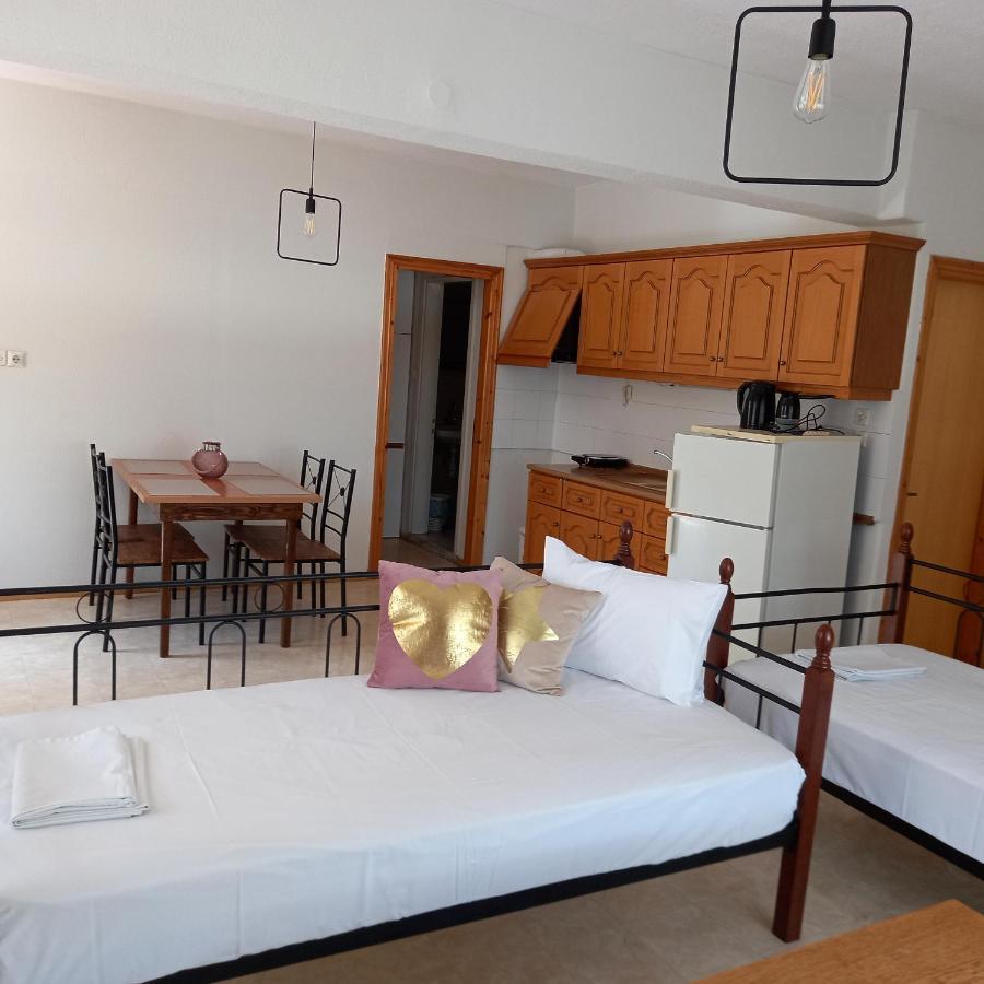 Μαρου Rooms Olympiakí Aktí 외부 사진